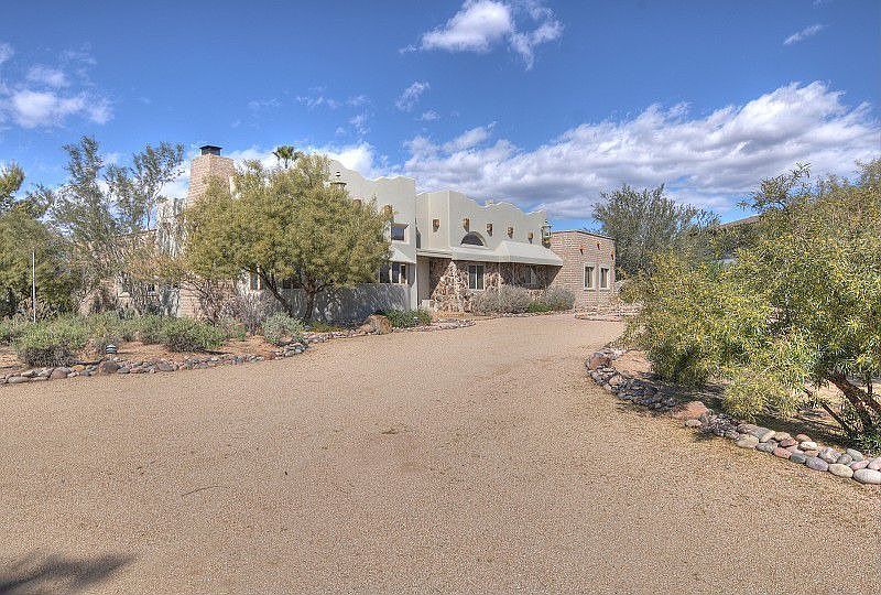 1st image of 28709 N 65th Pl