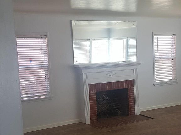 2nd image of 8857 S Gramercy Pl