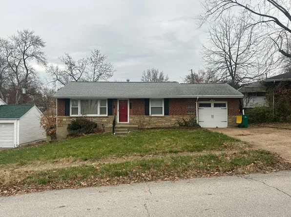 10106 Cabot Dr, Saint Louis, MO 63137