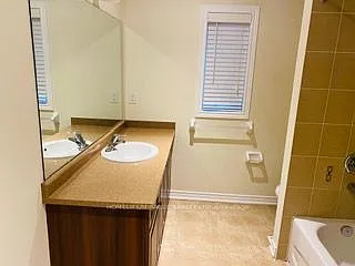 91 Antibes Dr #UPPER — Photo 26