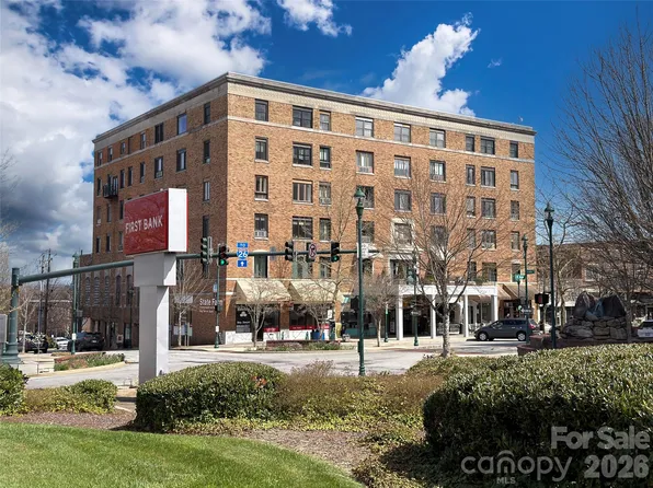 538 N Main St #305-308, Hendersonville, NC 28792