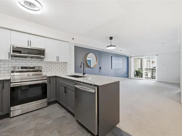 3070 Rotary Way #429, Burlington, ON L7M 0H1