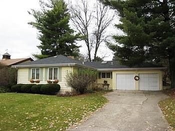 1st image of 270 Scott Ave