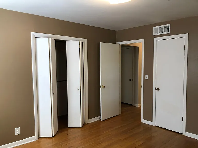 1308 Sycamore St — Photo 20