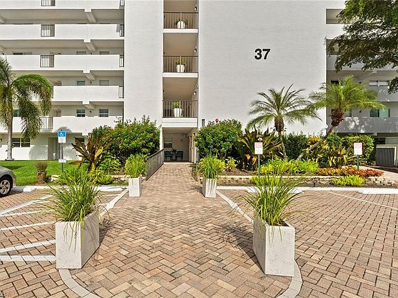 2nd image of 37 High Point CIR E #307