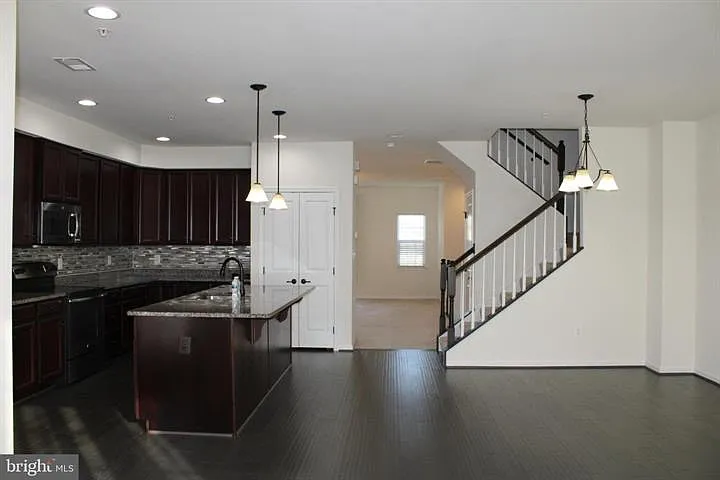 5221 Sable Ct #307B — Photo 12