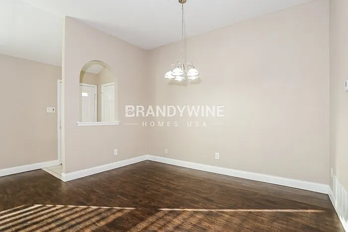4804 Saint Thomas Pl — Photo 7