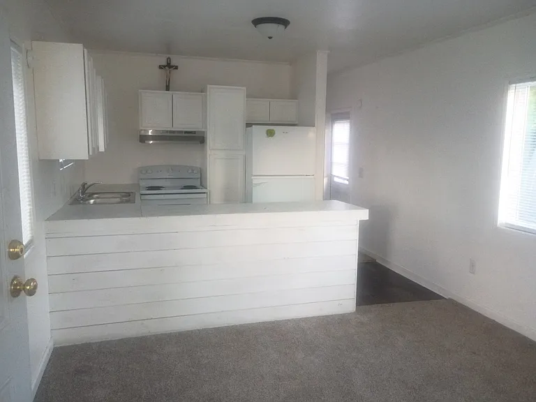 5480 Bluff Rd #10 — Photo 18