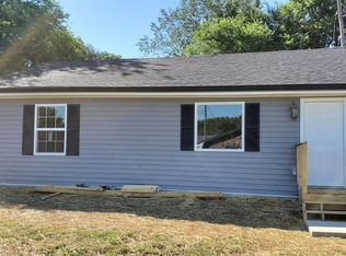 48 Watts Rd, Winchester, KY 40391