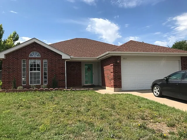 3517 Mistletoe Ct