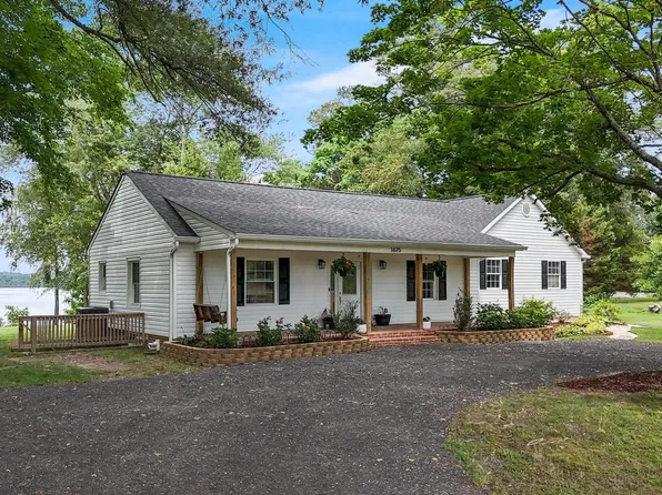 1675 Mallard Point Rd, Prince Frederick, MD 20678