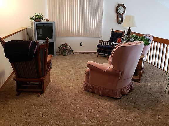5th image of 5 Brentwood Ct