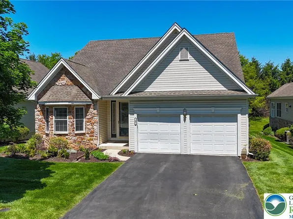 45 Inverness Ln, Palmer Twp, PA 18045