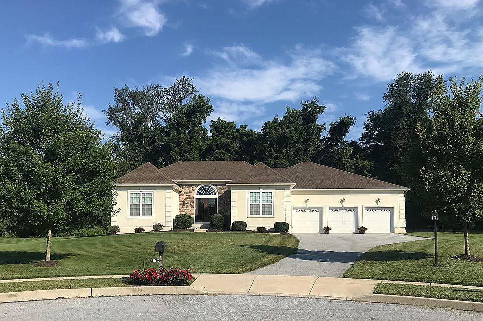 1st image of 118 Ayerwood Dr