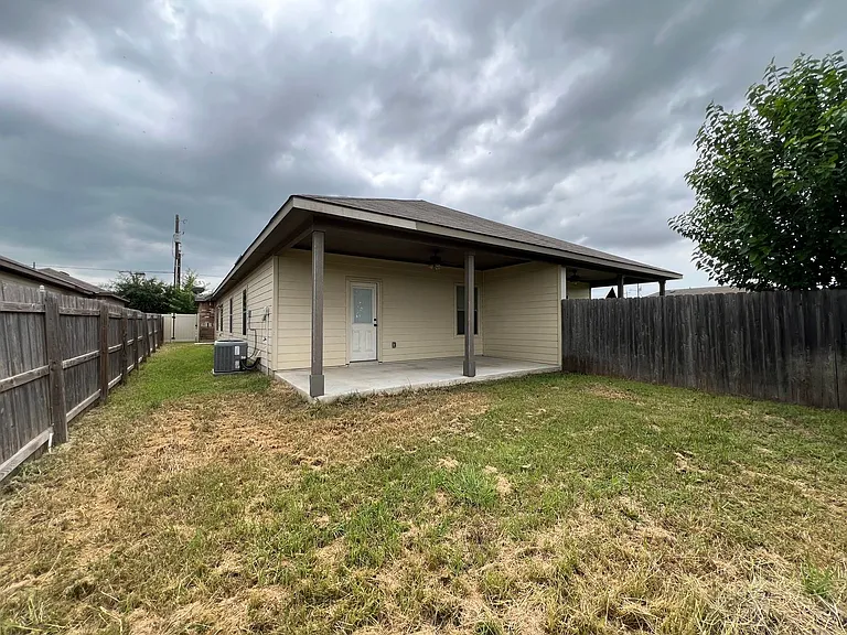 2595 Pahmeyer Rd — Photo 20