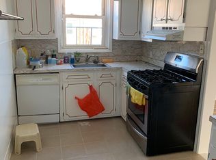 6740 Sylvester St, Philadelphia, PA 19149