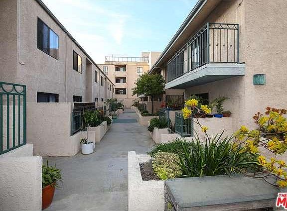 5th image of 2491 Purdue Ave APT 203