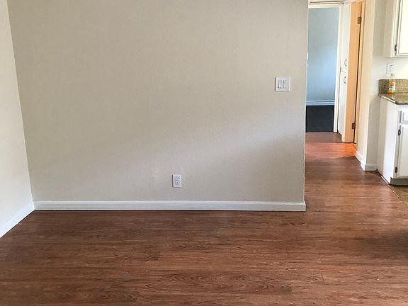 3rd image of 1429 N Curson Ave APT 204