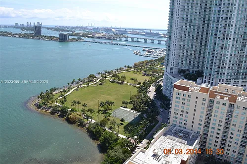 2020 N Bayshore Dr #2805 Photo 1
