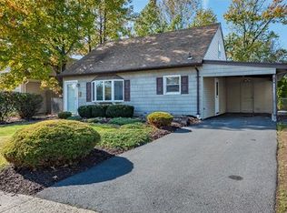 311 Benjamin Ave, Iselin, NJ 08830