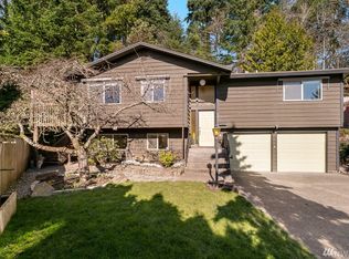 22501 68th Pl W, Mountlake Terrace, WA 98043