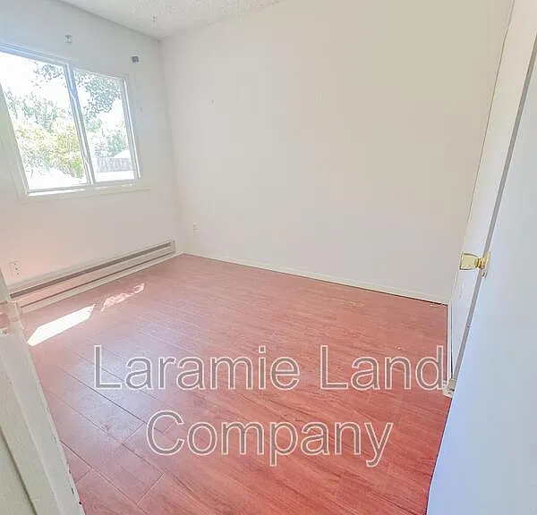 178 N Colorado Ave — Photo 9