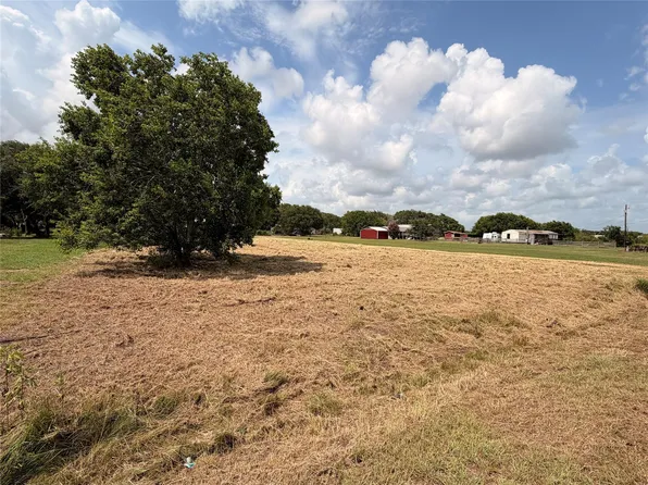 1674 Newson Blvd, Palacios, TX 77465