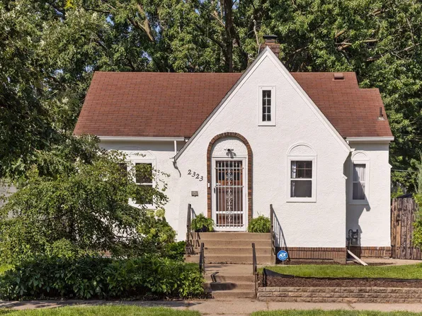 2323 Sheridan Ave N, Minneapolis, MN 55411