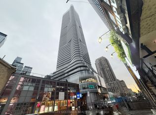 11 Wellesley St W #4006, Toronto, ON M4Y0G4