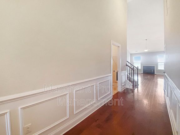 5th image of 524 Serendipity Ln
