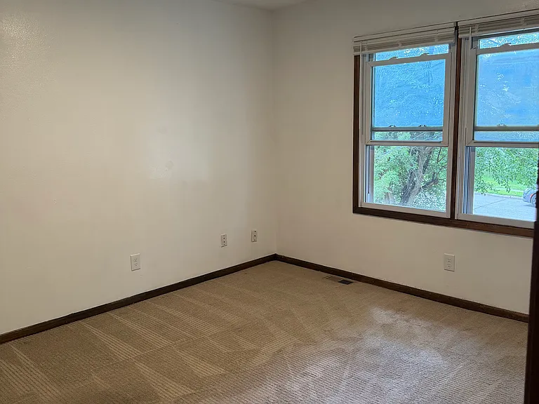 5807 Sheridan Ave — Photo 13
