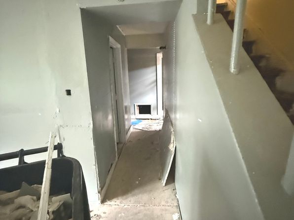 chicago-illinois-2136441025 picture