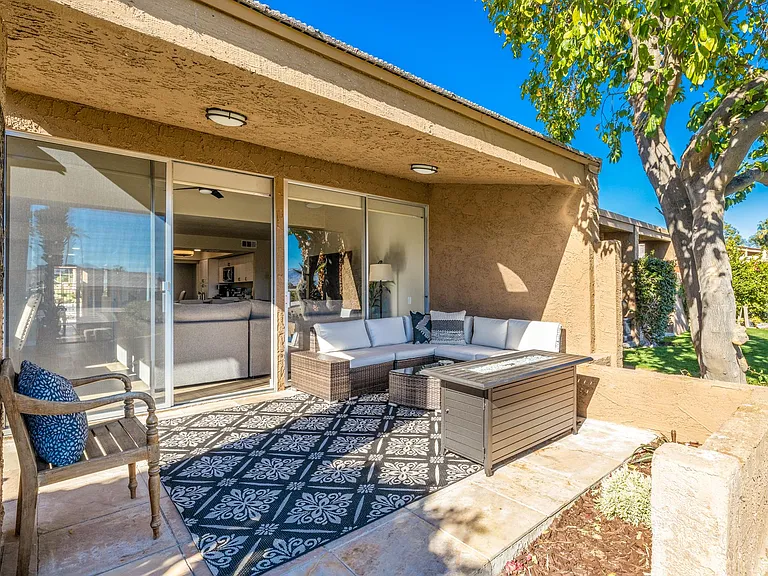48910 Phlox Pl — Photo 33
