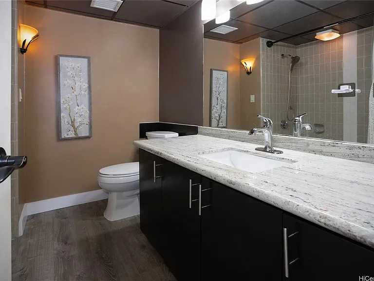 1650 Ala Moana Blvd #1613 — Photo 10