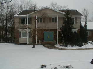 3 Demoray Ct, Pine Brook, NJ 07058