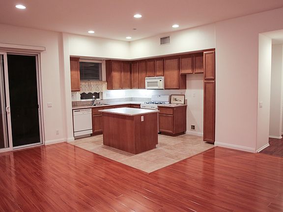 2nd image of 3527 N Bancroft St