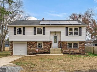 4 Autauga Trl, Browns Mills, NJ 08015