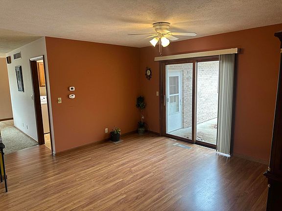 5th image of 163 Regency Pkwy