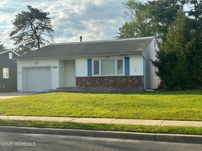 112 Northumberland Drive, Toms River, NJ, 08757