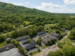 Axis on Roan Apartments, Johnson City, TN 37601