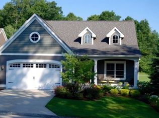 4185 W Gables Ct NE, Grand Rapids, MI 49525