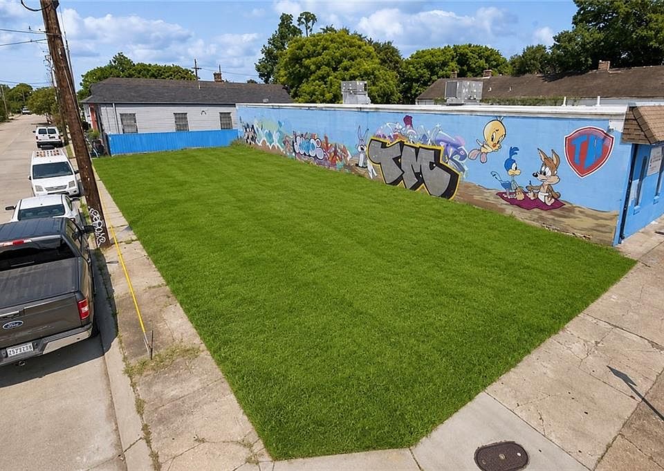 2nd image of 4201 Saint Claude Ave