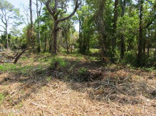 370 Island Rd, Harkers Island, NC 28531