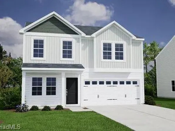 729 Mallards Down Ln, Kernersville, NC 27284