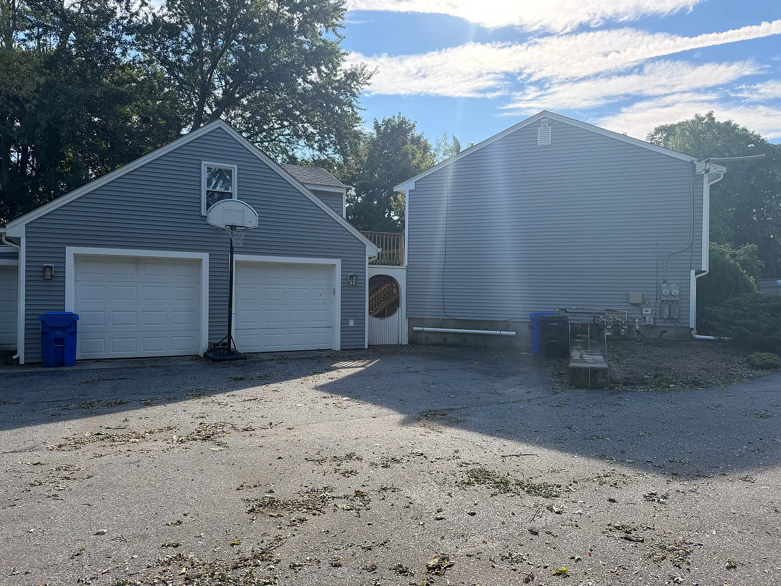 2 bed, 1.5 bath, 1100 sqft, $2,700 — Photo 2