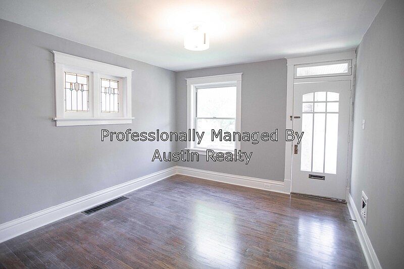1st image of 5032-5034 Lindenwood Ave