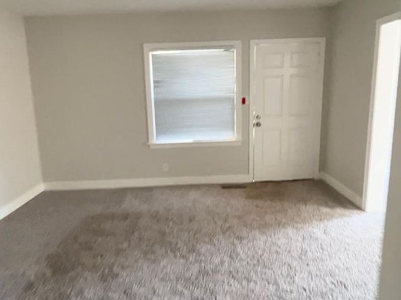 3rd image of 505 4th St #2