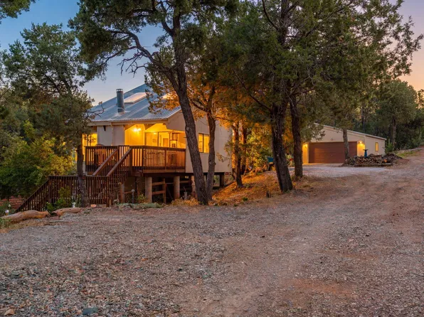 36 Sandia Park Ln, Sandia Park, NM 87047