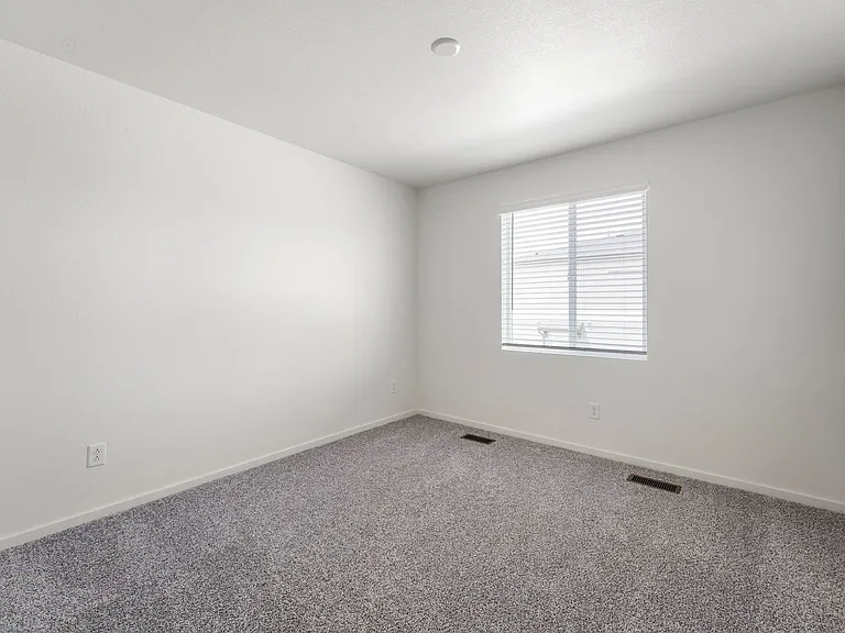 4894 River Roads — Photo 21