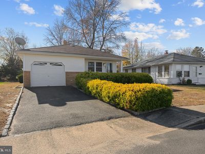 321 Curacao St, Toms River, NJ, 08757
